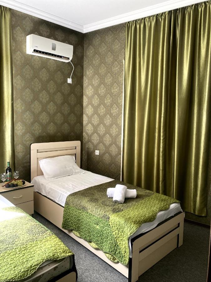 Hotel Shalimar ティビリシ エクステリア 写真
