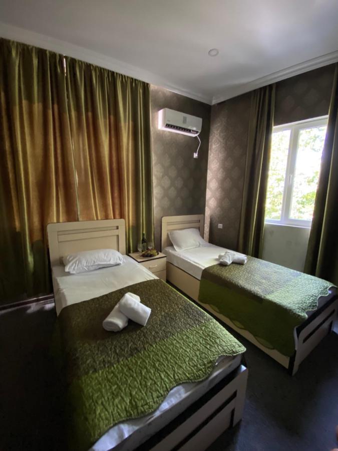 Hotel Shalimar ティビリシ エクステリア 写真