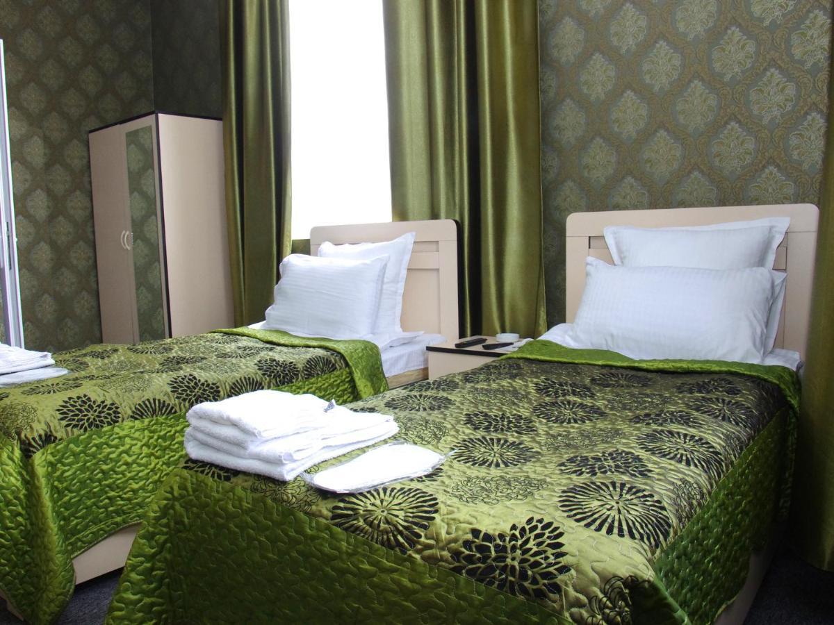Hotel Shalimar ティビリシ エクステリア 写真